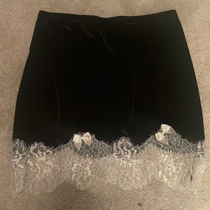 Sugar thrills mini velvet skirt